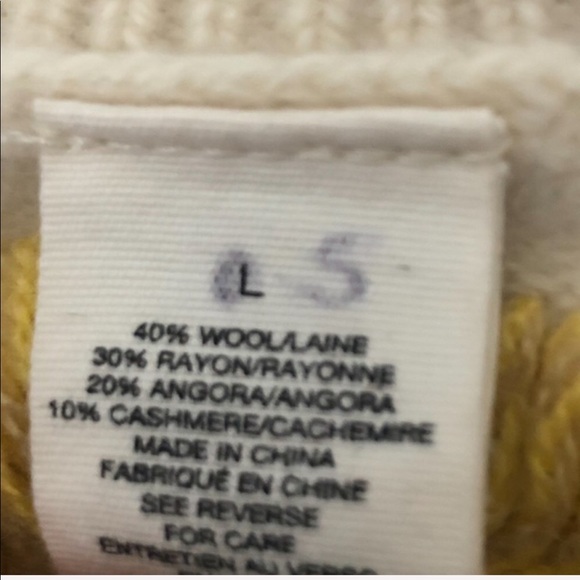 ANTHROPOLOGIE sleeping on snow/ embroidered top - Picture 3 of 3